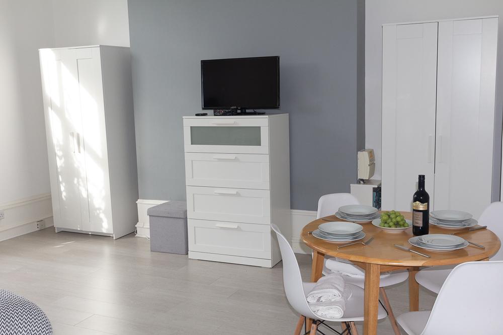 room 4