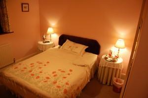 Pink Room Double En-suite Room (2 Adults) (inc. Breakfast)