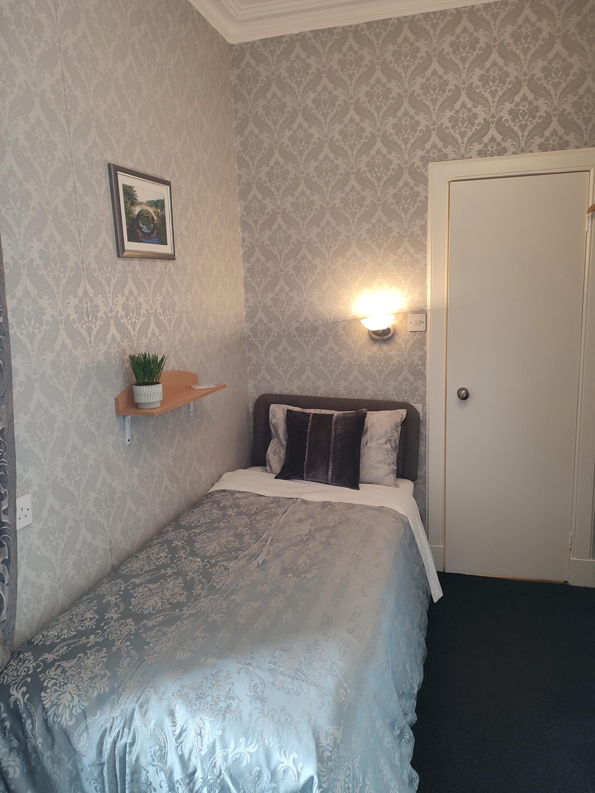 Room 2 Standard Single Room En-suite with shower (Room Only) - First Floor