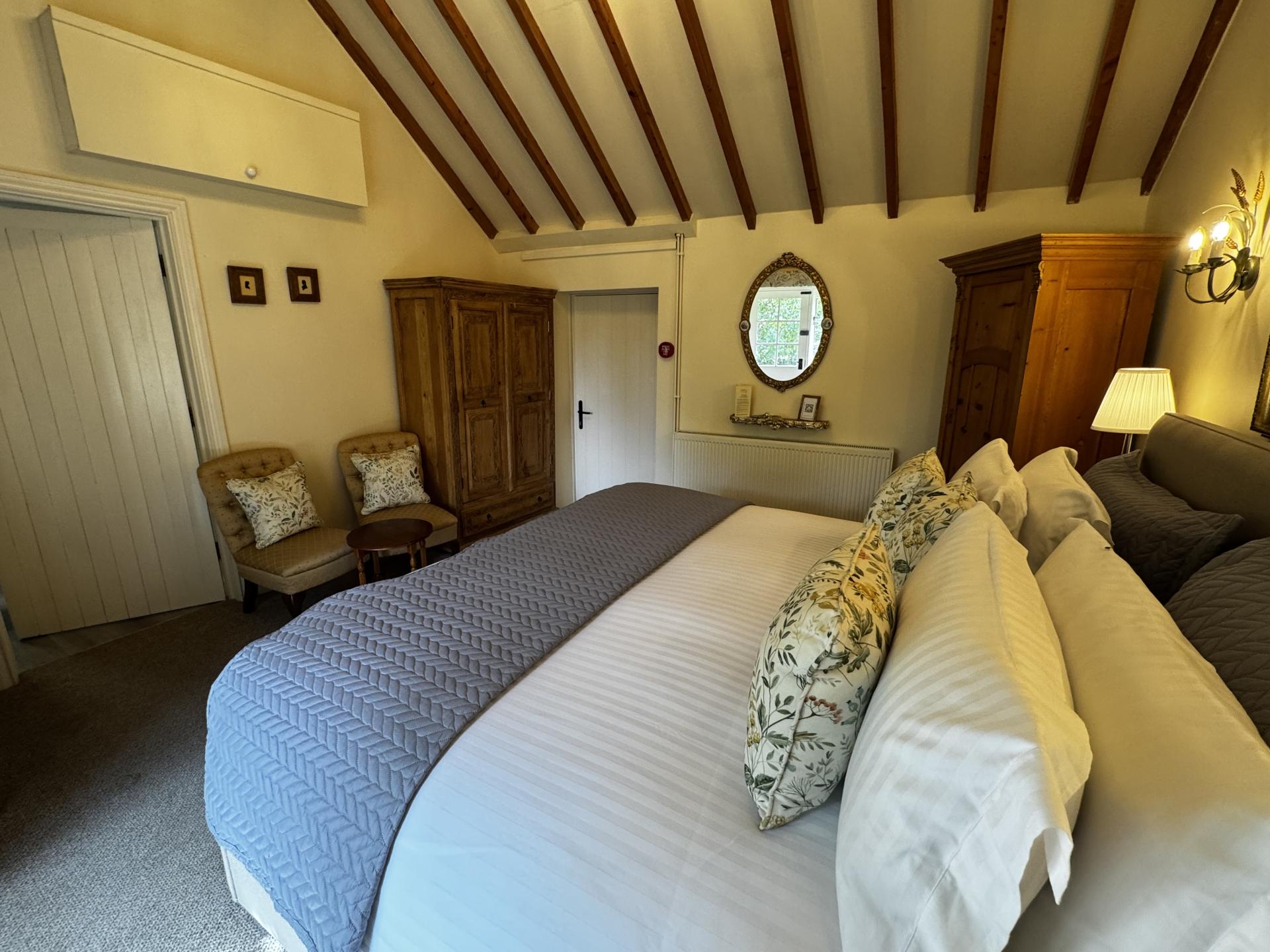 room 4