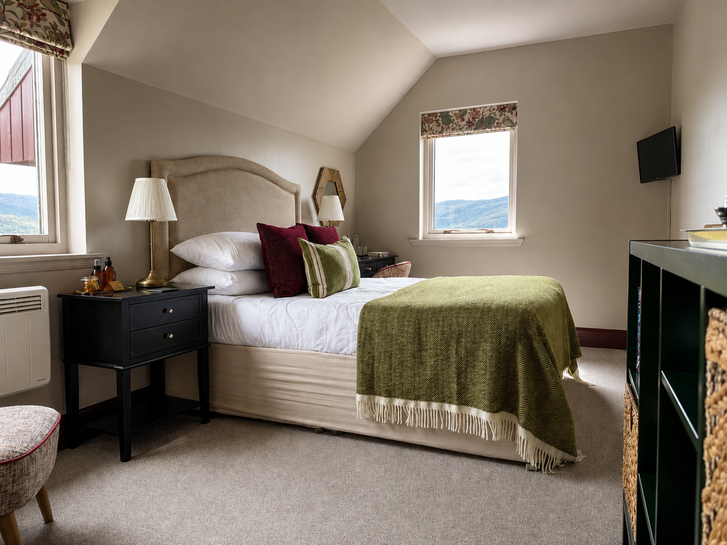 King Room with Loch View - One-night stay