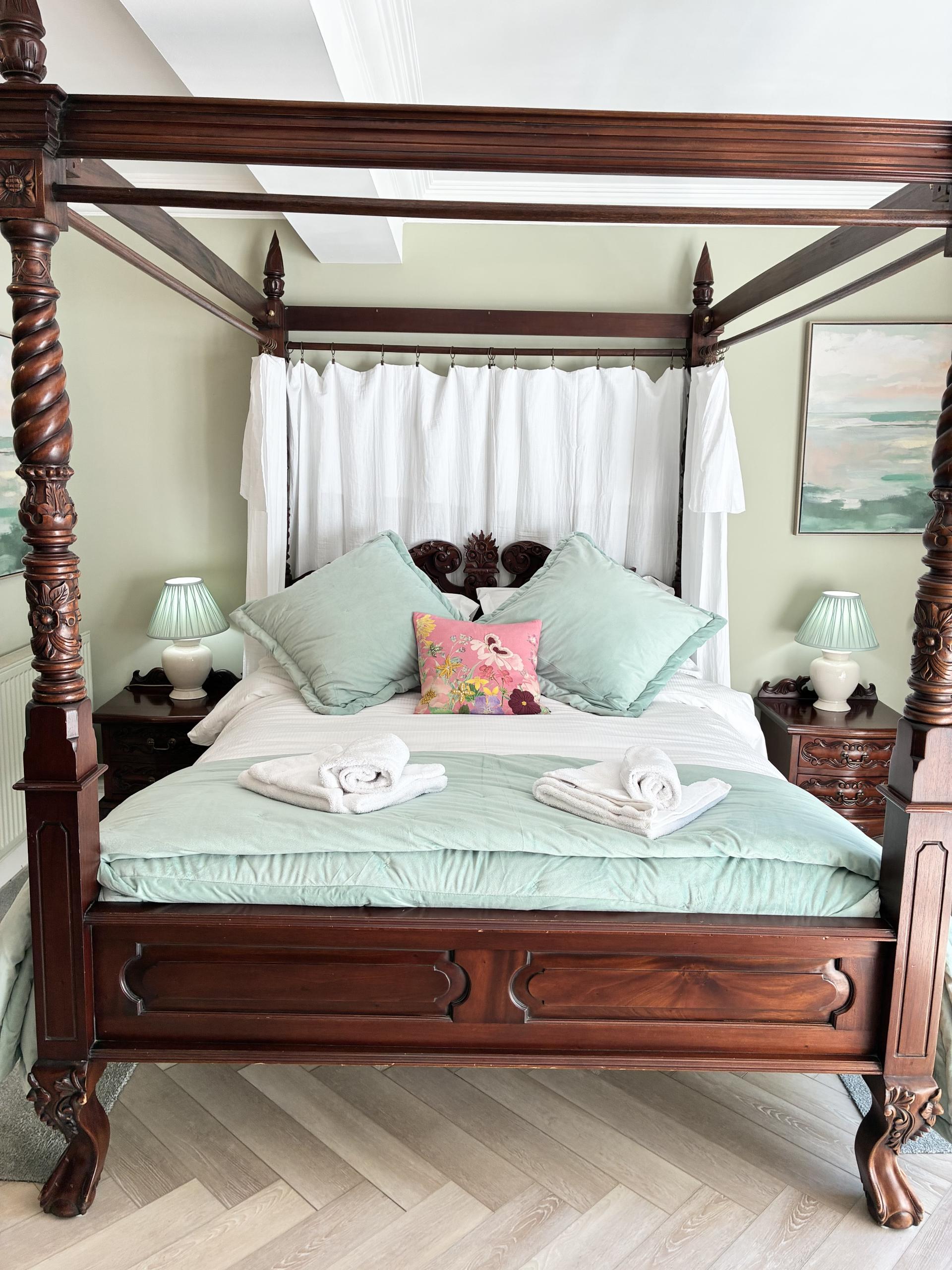 room 4