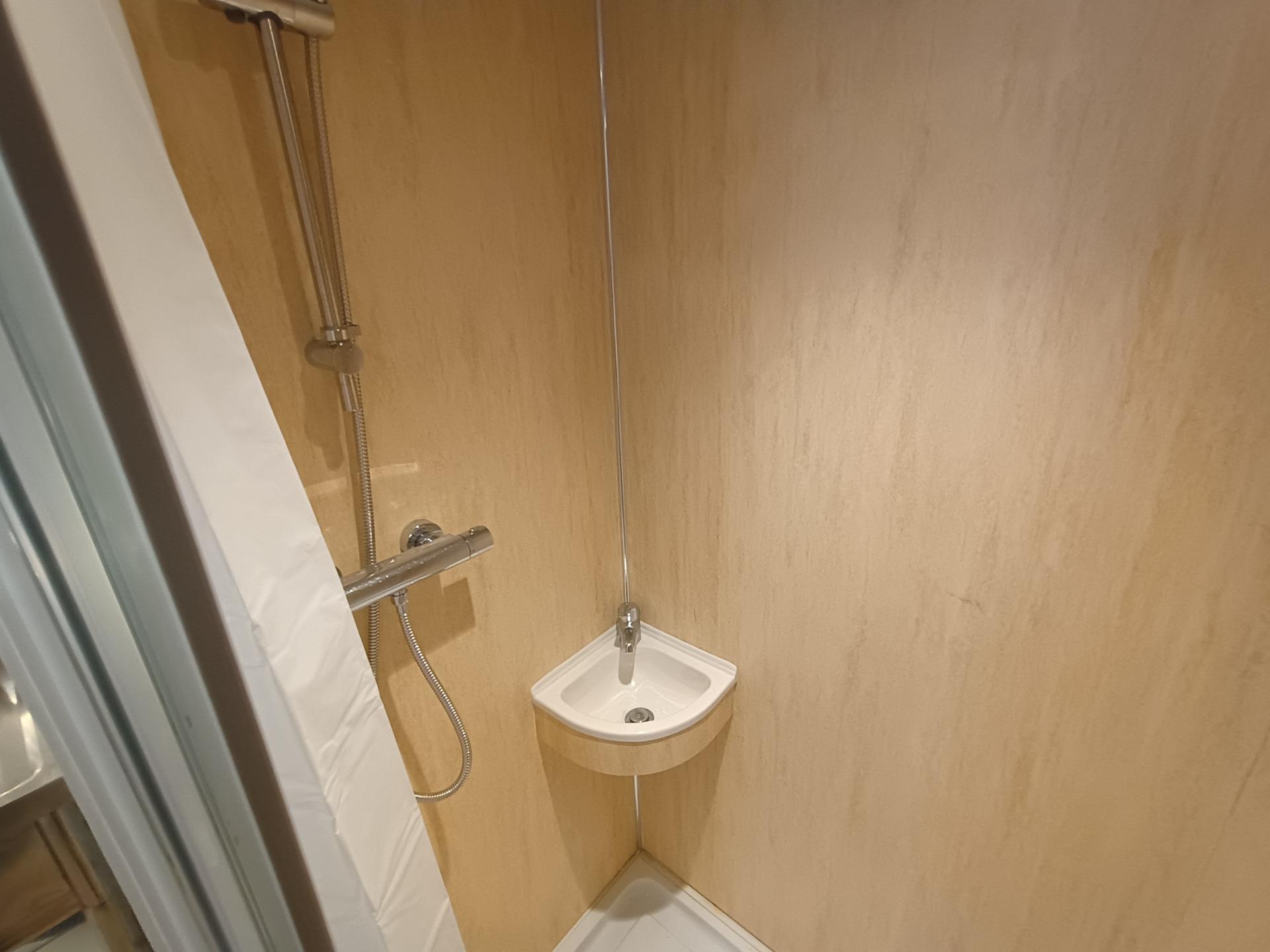 room 19