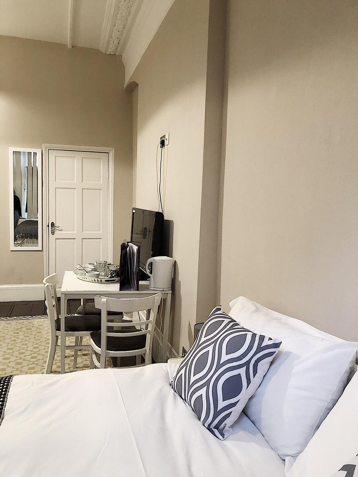 room 1