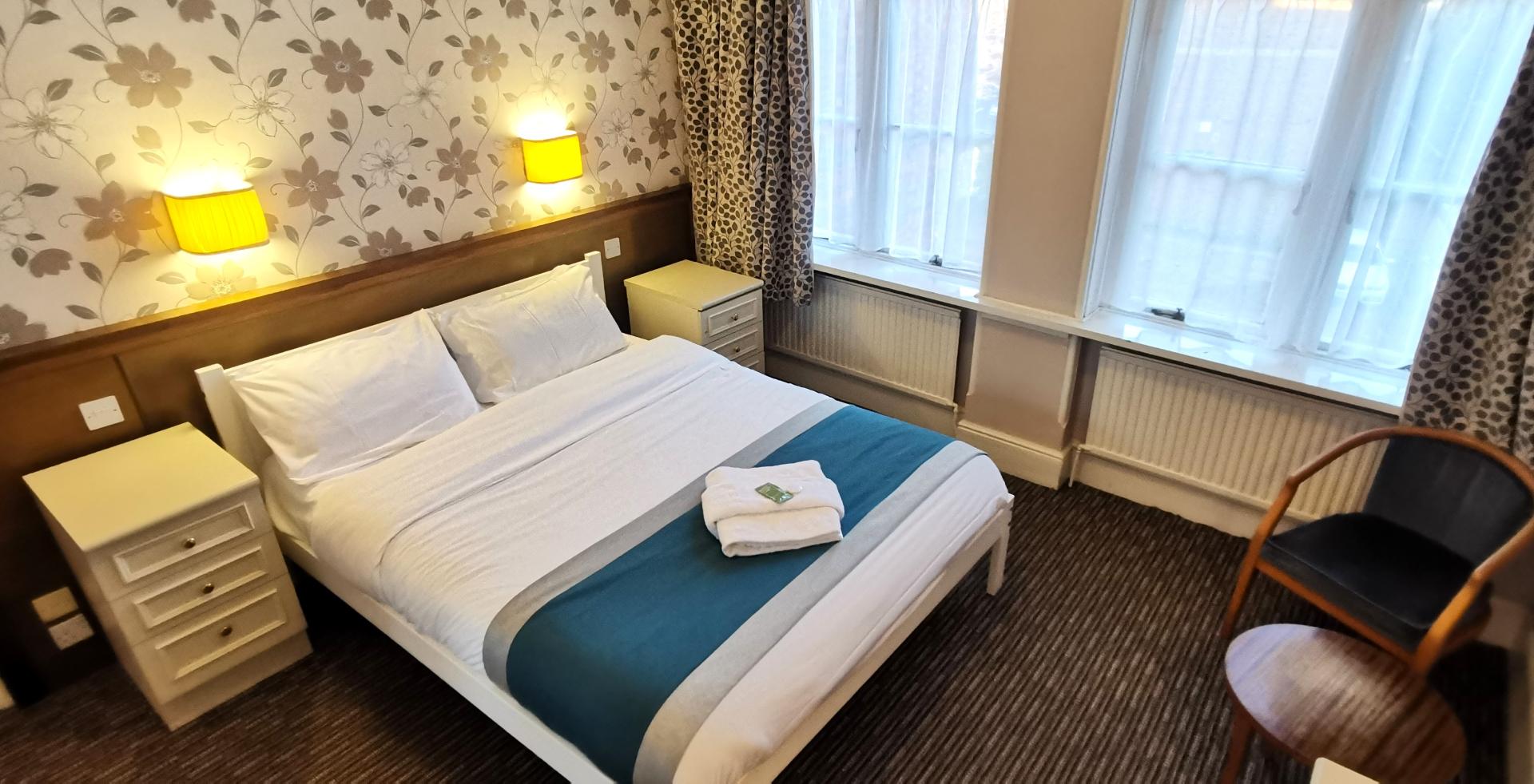 Double En-suite Room (inc. Breakfast)