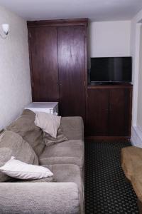 Lounge Fourways Guesthouse 4