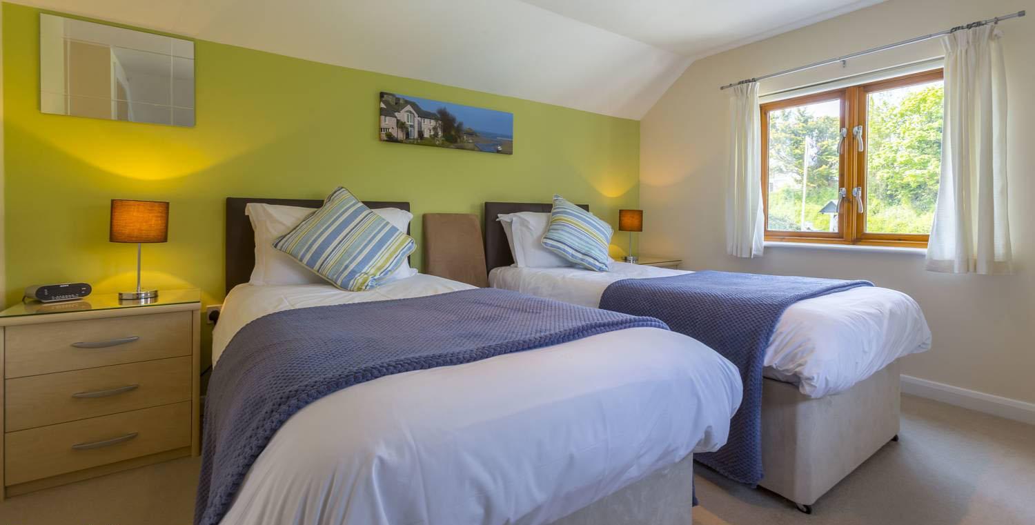 Watson Twin Room (inc. Breakfast)