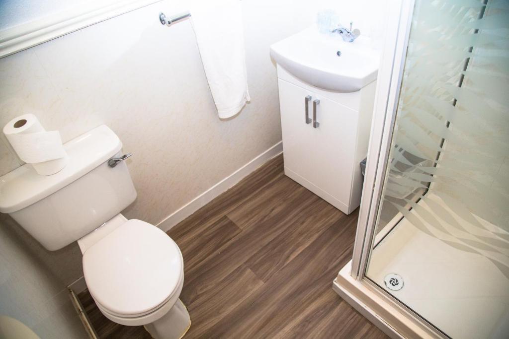 Half Board - Budget Single Room En-suite