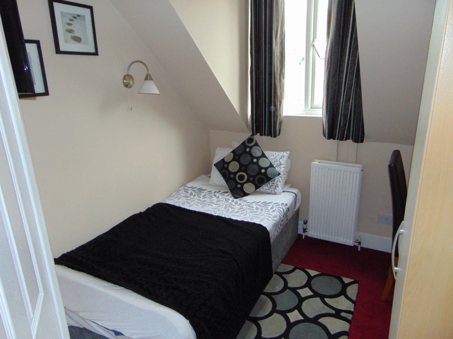 Single En-suite Room (Room Only)
