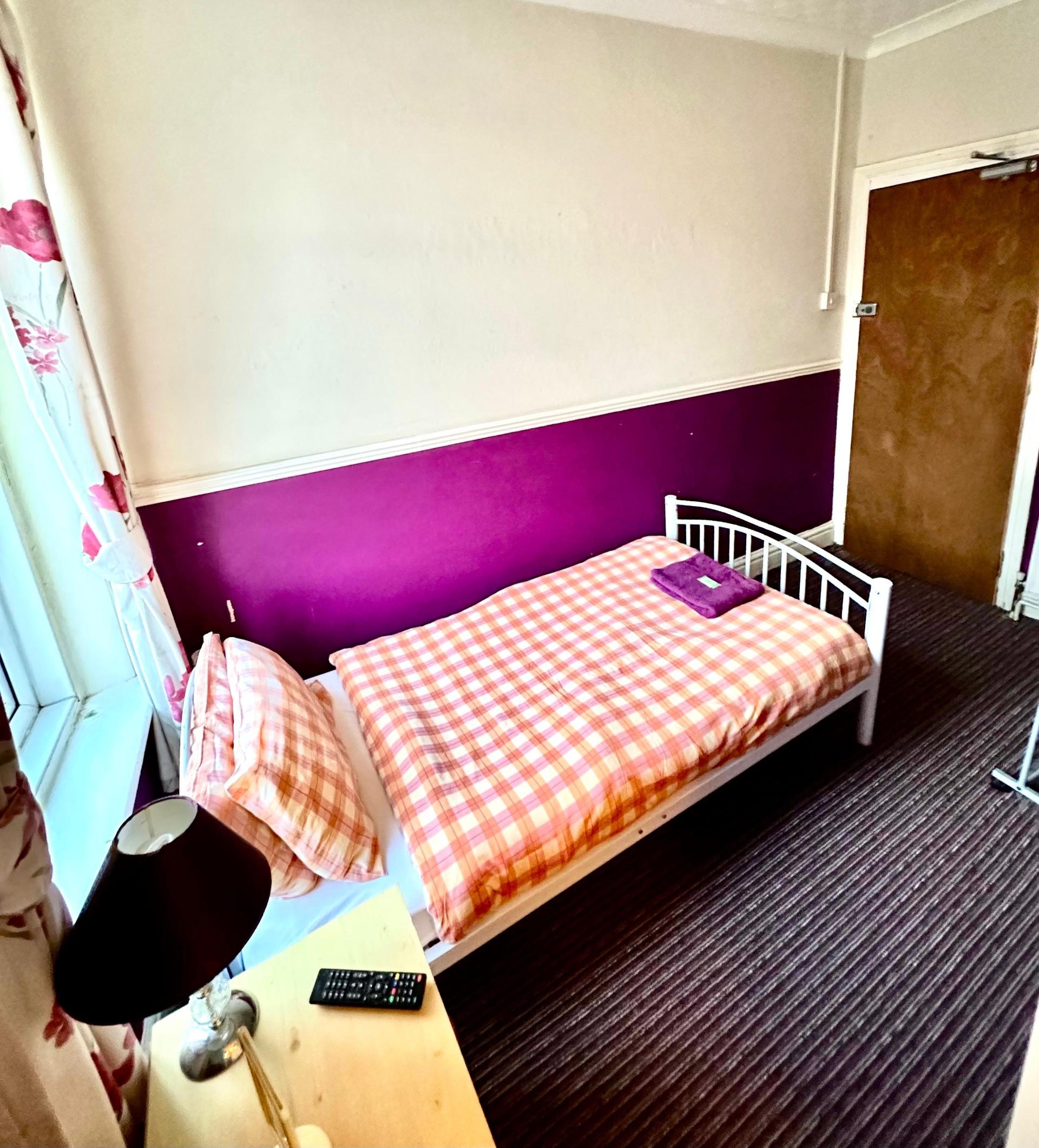 Budget Single En-suite Room (Room Only)