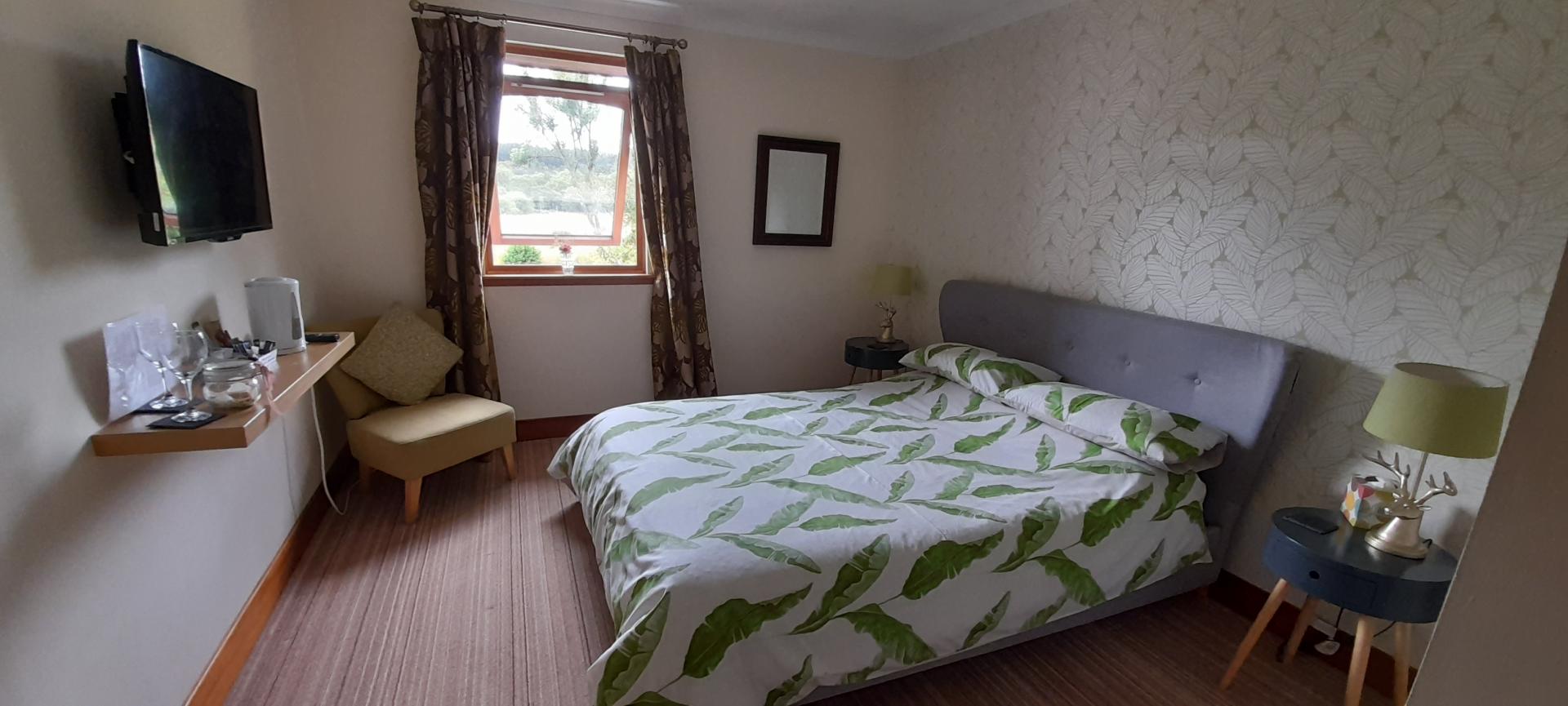 Double En-suite Room - (inc. Breakfast)