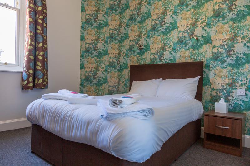 Small Double En-suite Room (breakfast Included) 
