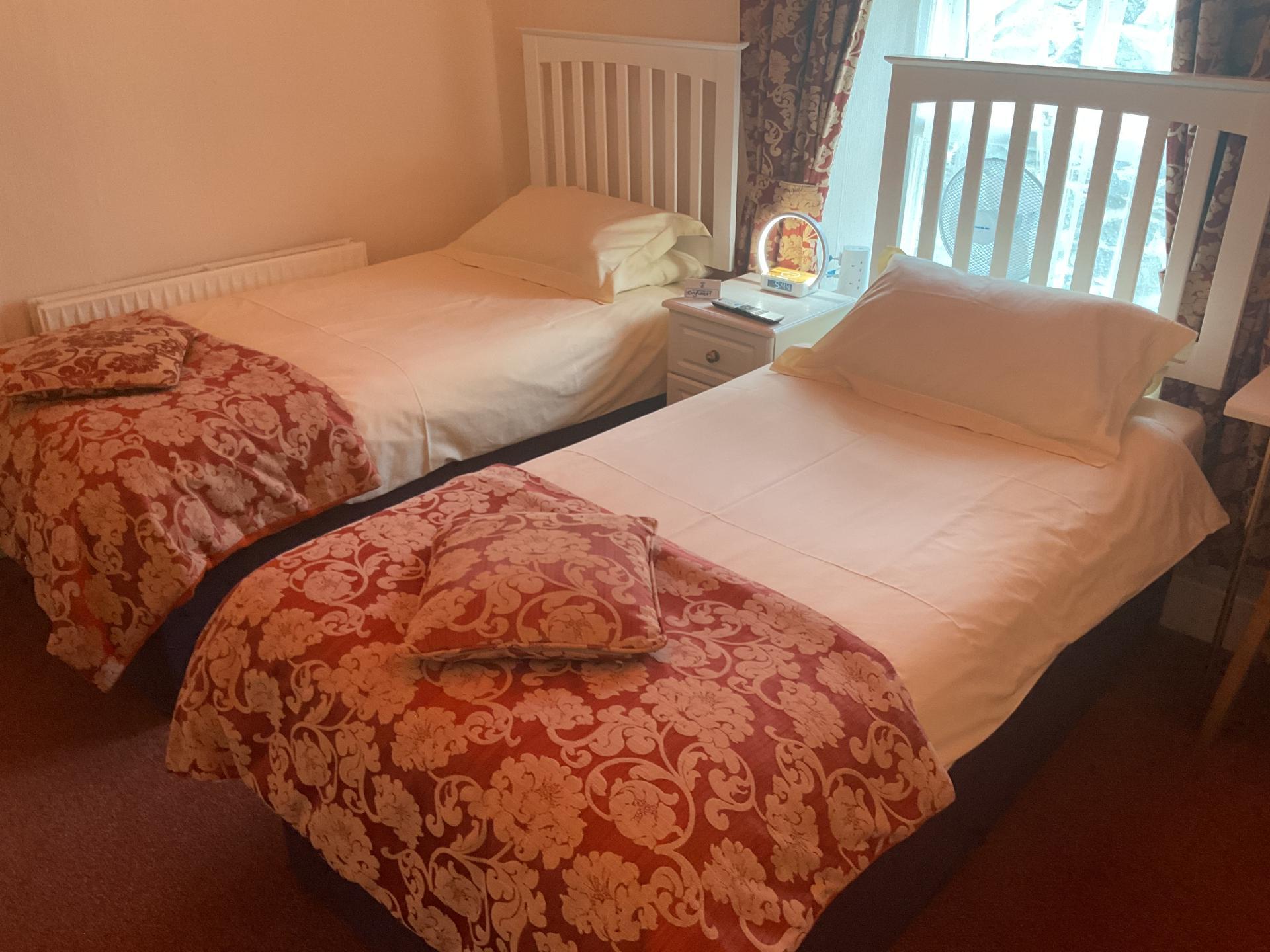 Twin En-suite Room (inc. Breakfast)