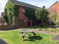 Rolands Croft Guest House 4