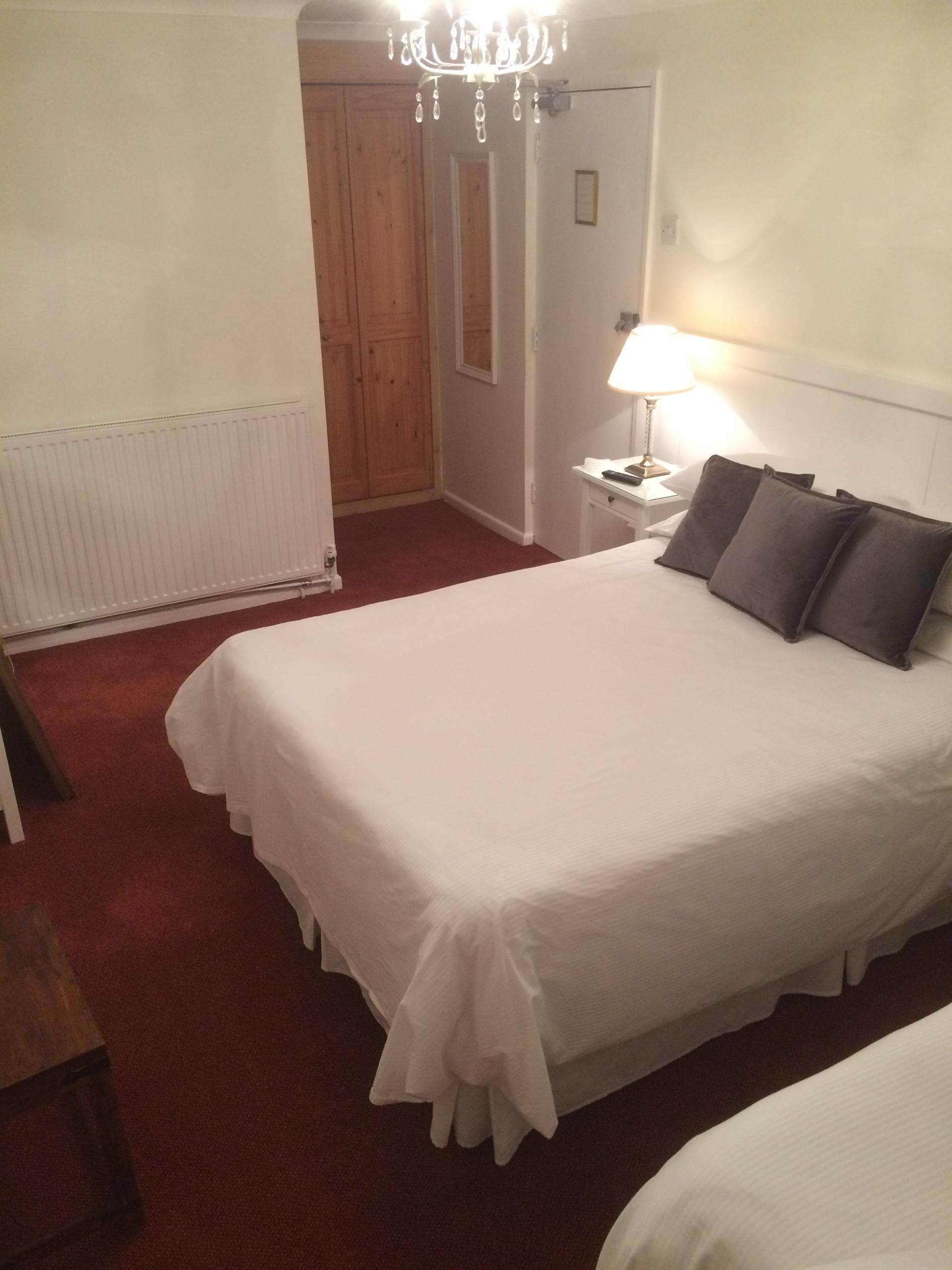 Double / Twin En-suite Room including Breakfast
