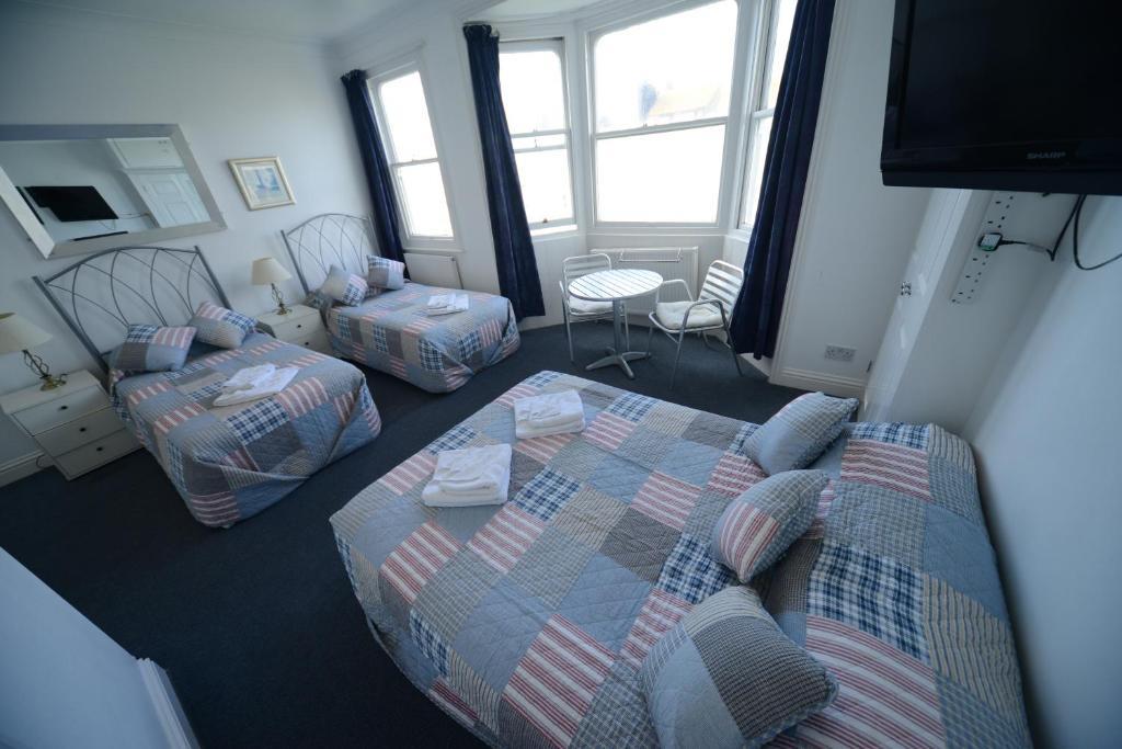 Family Room En-suite - Third Floor with Sea View (Room Only)