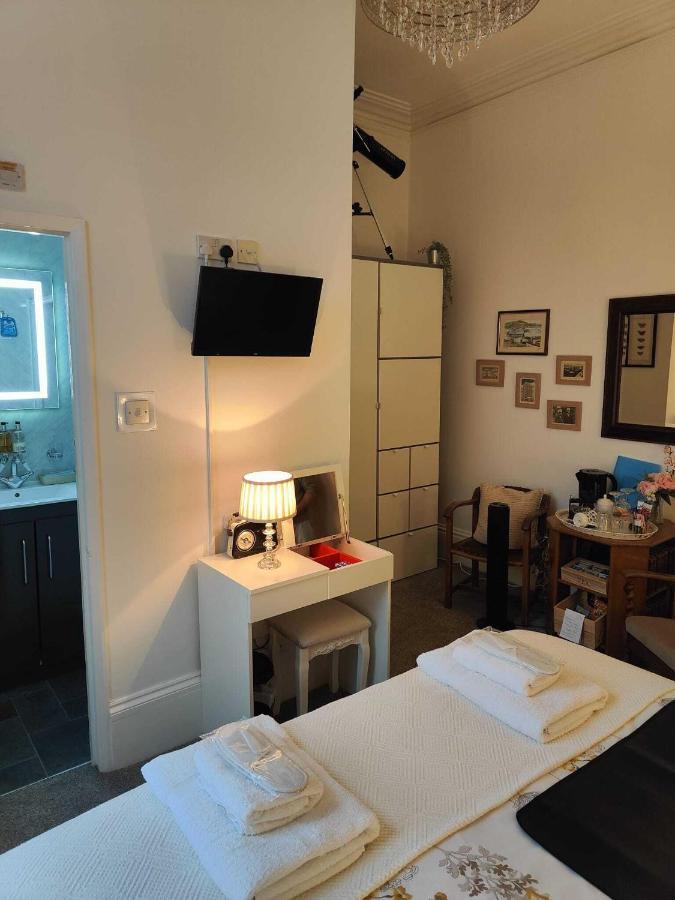 room 1