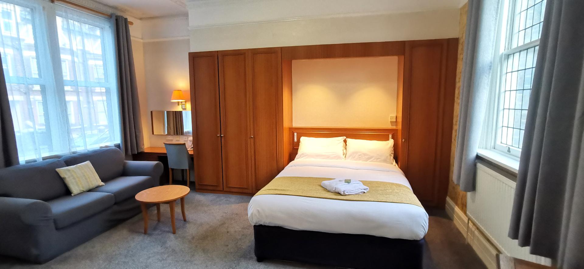 Double Comfort Suite (inc. Breakfast)