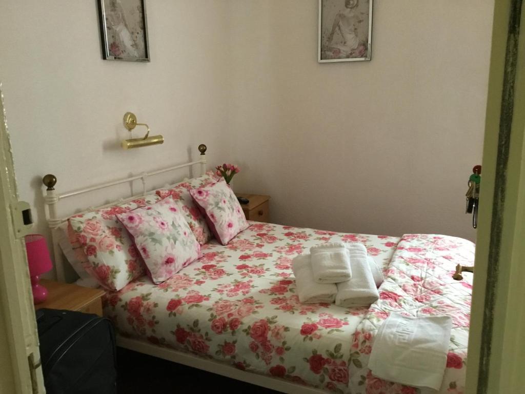 Double External Bathroom