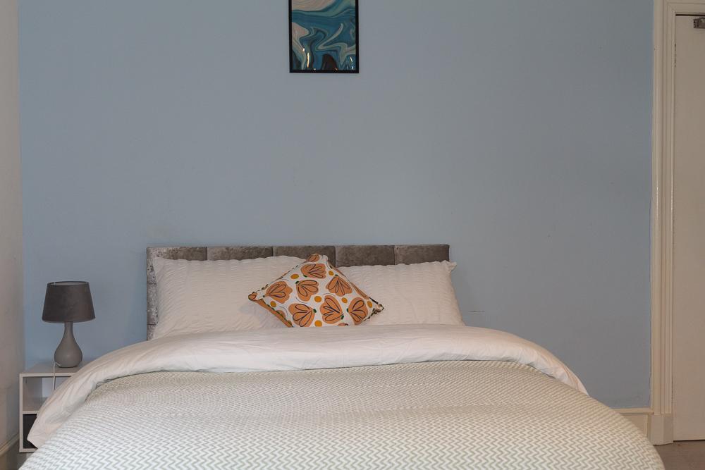 room 8